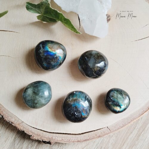 LABRADORITE