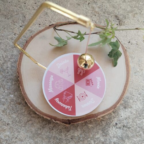 Pendule de décision romantique – Soirée en amoureux – Or rose et rouge