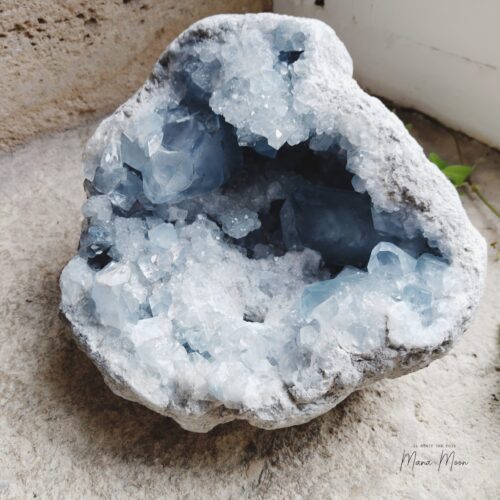 GROSSE GÉODE DE CÉLESTINE