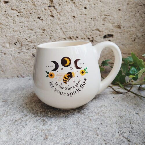 Tasse ronde "Laissez votre esprit s'exprimer", motif abeille, tournesol et lune, pour célébrer la magie solaire et la liberté intérieure.