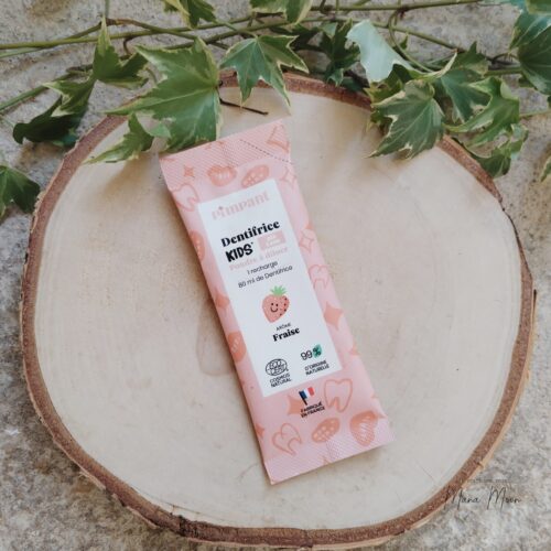 dentifrice kids fraise en poudre à diluer 99 % naturel recharge écologique