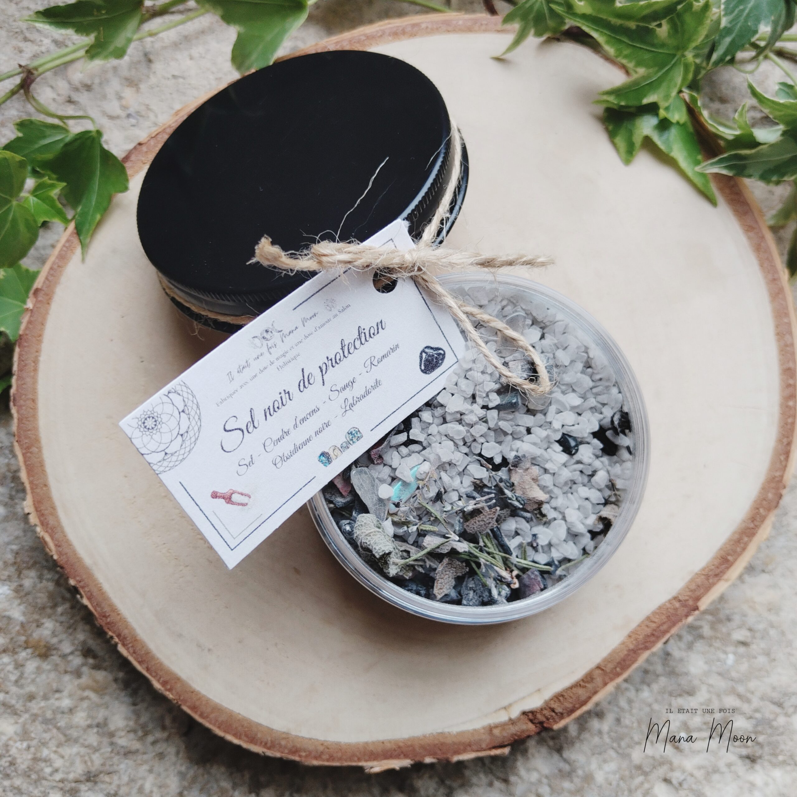 InCollage_20251210_125139582 sel noir protecteur artisanal