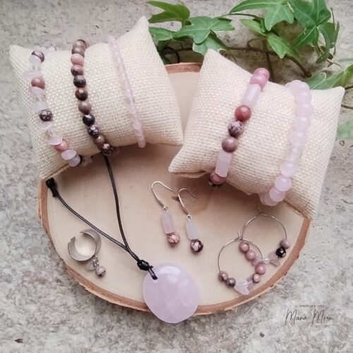 Bijoux en quartz rose et rhodonite – Collection Amour