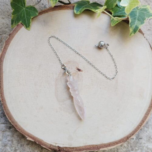 pendule en quartz rose avec chaînette, outil de radiesthésie