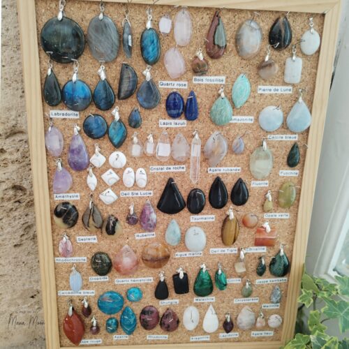 Pendentifs en pierres naturelles