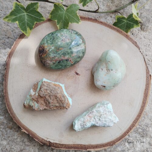 Chrysoprase, vert tendre, symbole de renouveau, pardon et purification intérieure