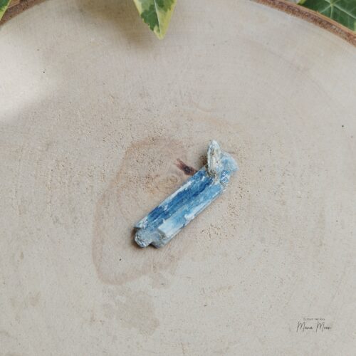 cyanite disthène pierre bleue spirituelle