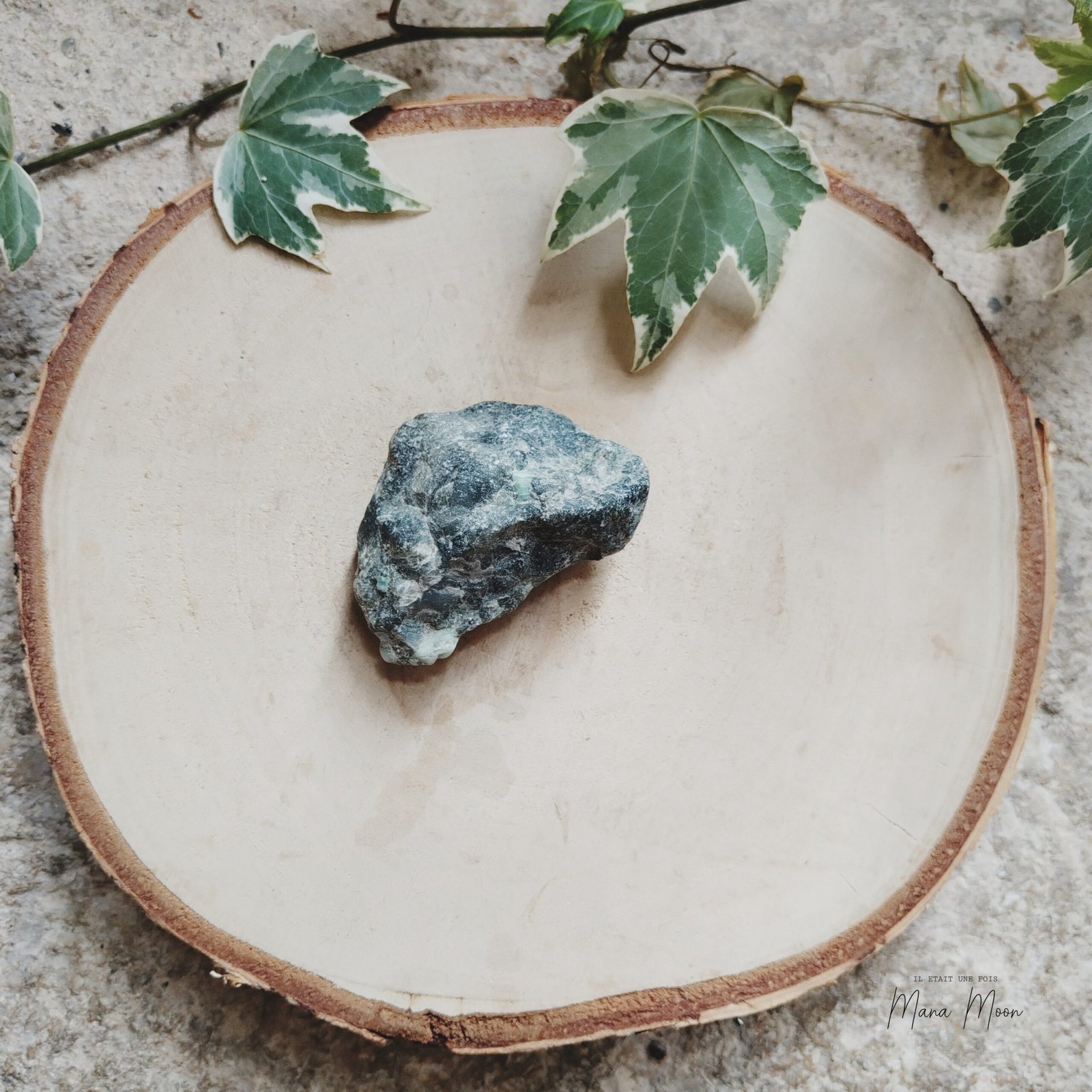 émeraude pierre naturelle verte amour et harmonie