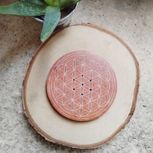 porte-encens-fleur-de-vie-orange-steatite-mana-moon.jpg