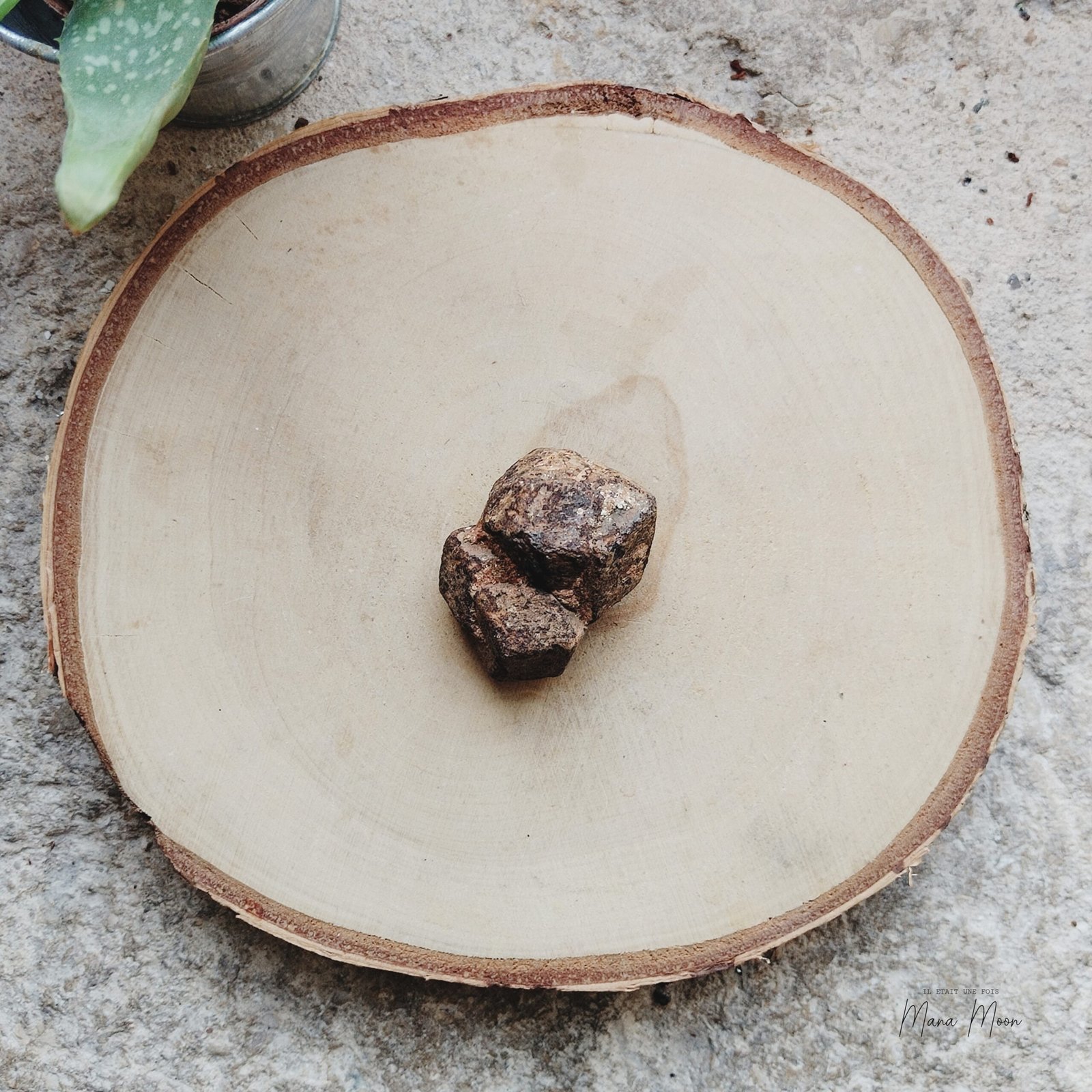 grenat-naturel-energie-lithotherapie-mana-moon.jpg