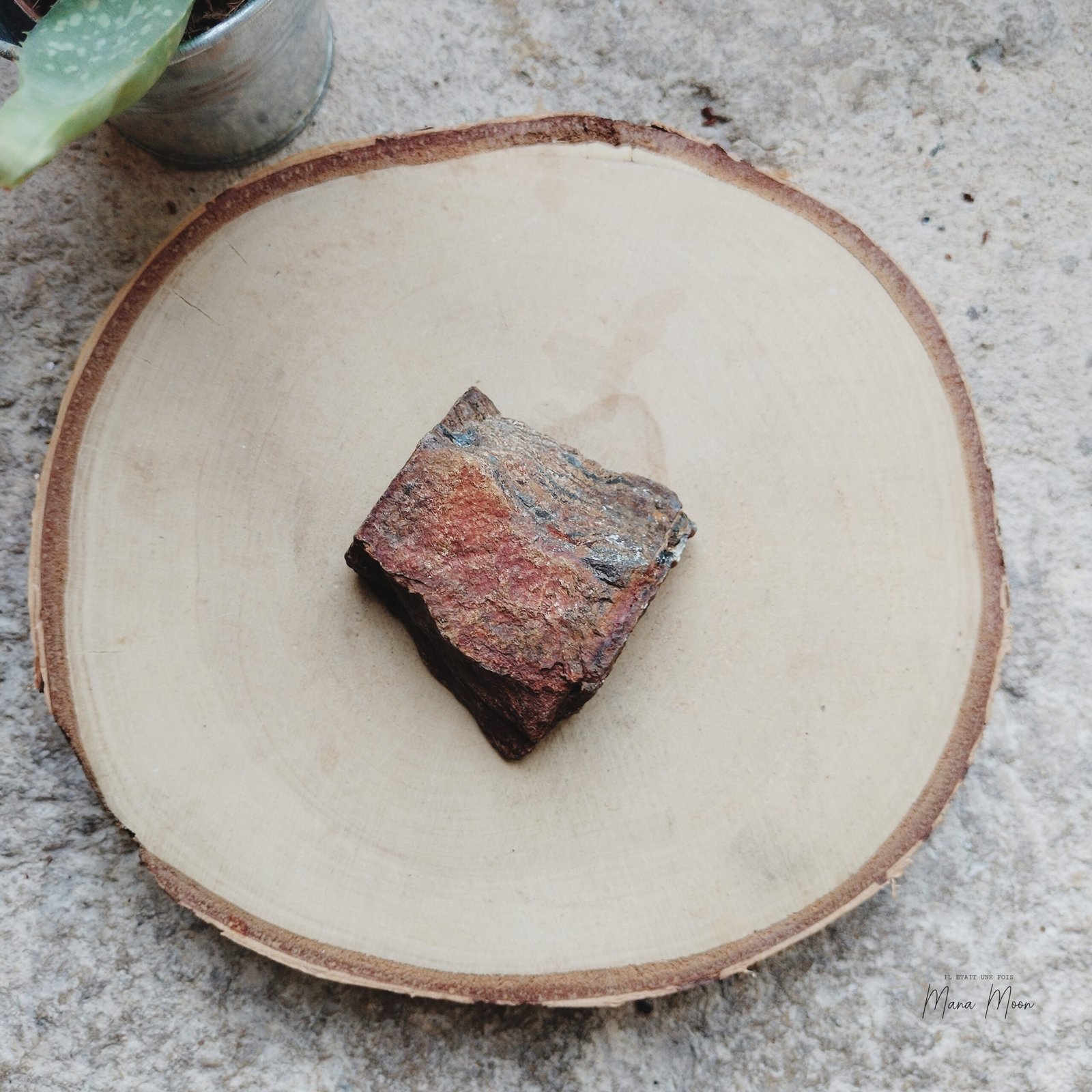 bronzite-naturelle-ancrage-lithotherapie-mana-moon.jpg